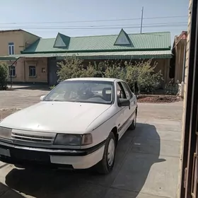 Opel Vectra 1992