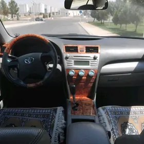 Toyota Camry 2010