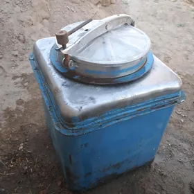 LÝUK