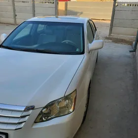 Toyota Avalon 2005