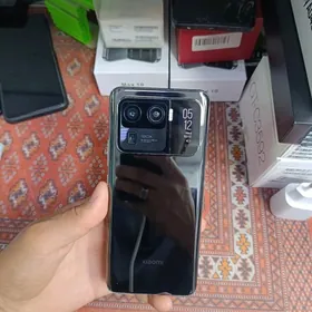 Mi 11  Ultra 8/256