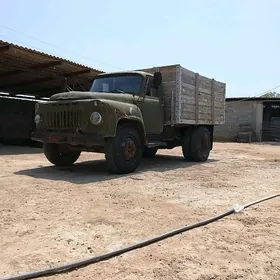 Gaz 52 1988