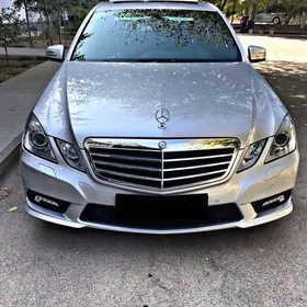 Mercedes-Benz E350 2010