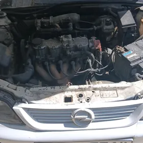 Opel Vectra 1997