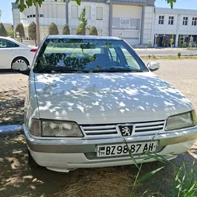 Peugeot 405 2001