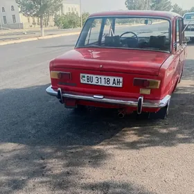 Lada 2104 1982