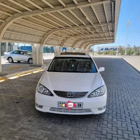 Toyota Camry 2005