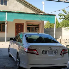 Toyota Camry 2010