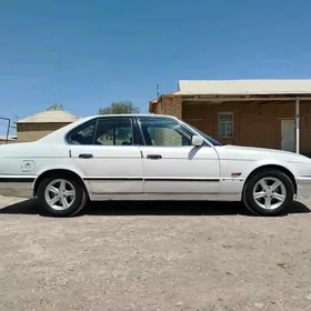 BMW 525 1990