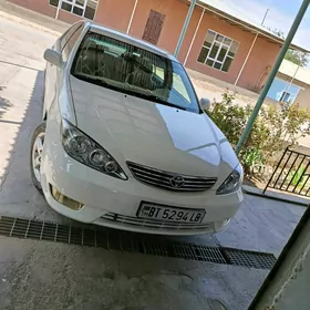Toyota Camry 2003