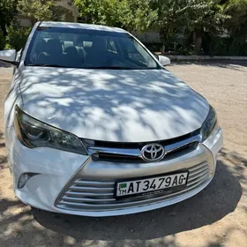 Toyota Camry 2016