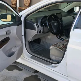 Toyota Corolla 2011