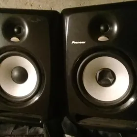 СТУДИА  МАНИТОР  PIONEER