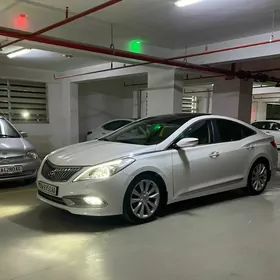 Hyundai Grandeur 2014