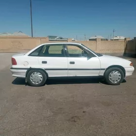 Opel Astra 1992