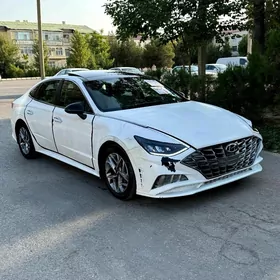 Hyundai Sonata 2021
