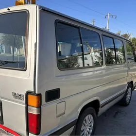 Toyota Hiace 1998