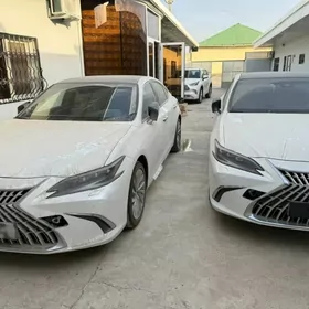 Lexus ES 350 2025