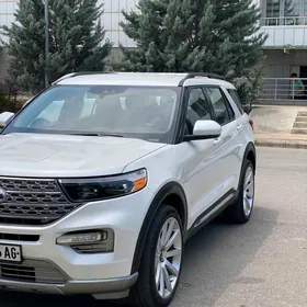 Ford Explorer 2023
