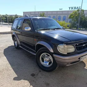 Ford Explorer 1995