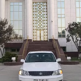 Toyota Avalon 2000