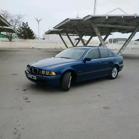 BMW E39 2002