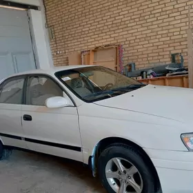 Toyota Corona 1995