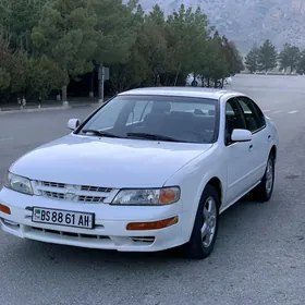 Nissan Maxima 1999