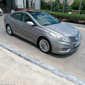 Hyundai Grandeur 2013