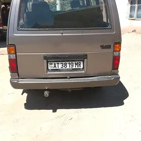 Toyota Hiace 1989