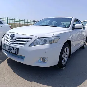 Toyota Camry 2010
