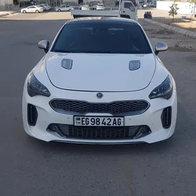 Kia Stinger 2018
