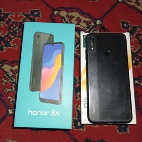 honor 8a