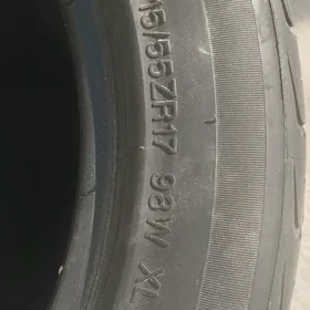 Teker 215/55/R17
