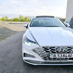 Hyundai Sonata 2022