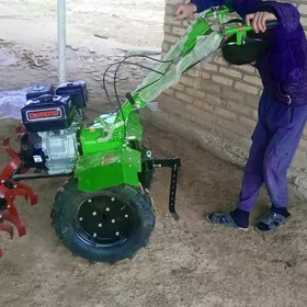 ýer sürỳän mini traktor