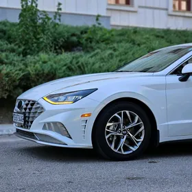 Hyundai Sonata 2021