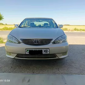 Toyota Camry 2005