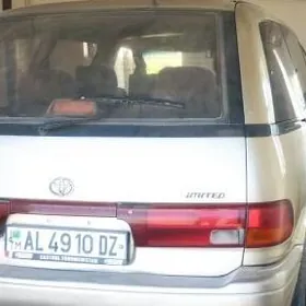 Toyota Previa 1991