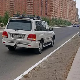 Toyota Land Cruiser 2000
