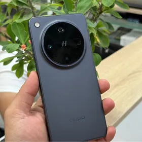 Oppo find X8 Ultra