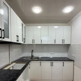Лахути 3 комнаты
