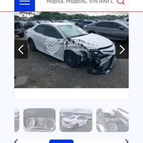 Toyota Camry 2021