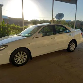 Toyota Camry 2005
