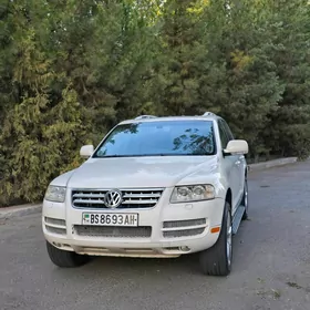 Volkswagen Touareg 2004