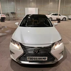 Lexus ES 350 2016