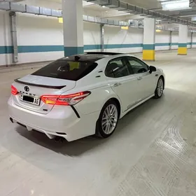 Toyota Camry 2020