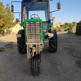 MTZ 80 2013