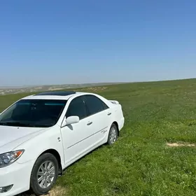 Toyota Camry 2005