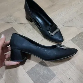 köwüş